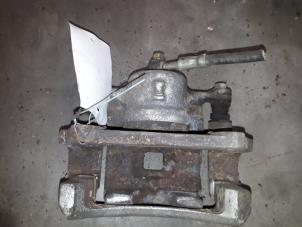 Used Front brake calliper, right Ford Fiesta 6 (JA8) 1.25 16V Van Price on request offered by Autodemontage Joko B.V.