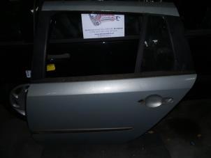 Used Rear door 4-door, left Renault Laguna II Grandtour (KG) 1.9 dCi 120 Price on request offered by Autodemontage Joko B.V.