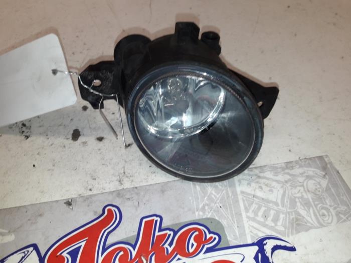 Używane Halogen lewy Renault Clio II (BB/CB) 1.4 16V Cena na żądanie oferowane przez Autodemontage Joko B.V.