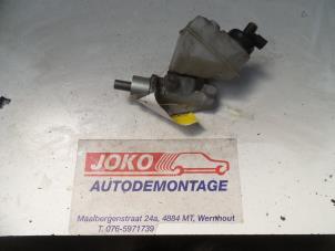 Used Master cylinder Renault Clio II (BB/CB) 1.4 16V Price on request offered by Autodemontage Joko B.V.