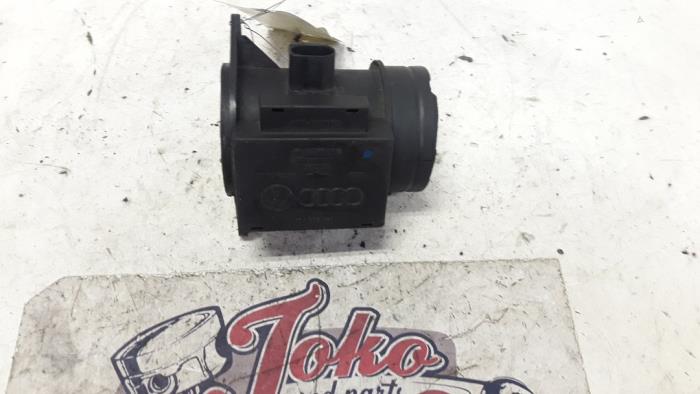 Gebrauchte Luftmassenmesser Audi 90 Preis auf Anfrage angeboten von Autodemontage Joko B.V.