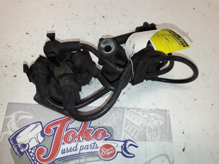 Gebrauchte Zündspule Ford Fiesta 4 1.25 16V Preis auf Anfrage angeboten von Autodemontage Joko B.V.