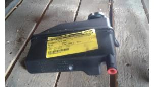 Gebrauchte Lenkkraftverstärker Ölbehälter Volvo S80 (TR/TS) 2.4 SE 20V 170 Preis auf Anfrage angeboten von Autodemontage Joko B.V.