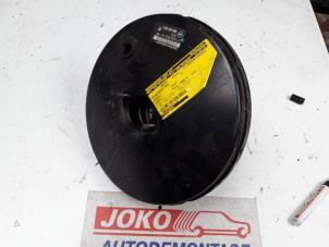 Używane Wspomaganie hamulców Renault Scénic I (JA) 1.6 16V Cena na żądanie oferowane przez Autodemontage Joko B.V.