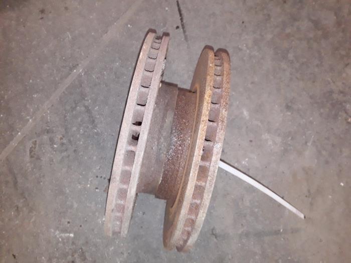 Front brake disc from a Ford Scorpio 1997