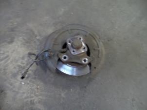 Used Rear wheel bearing Renault Clio III (BR/CR) 1.5 dCi 85 Price on request offered by Autodemontage Joko B.V.