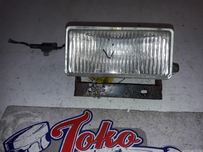 Spotlight, left from a Opel Frontera (6B) 2.2i 16V 2004