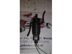 Used Windscreen washer pump Seat Leon (1M1) 1.8 20V Price on request offered by Autodemontage Joko B.V.