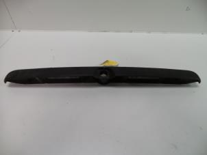 Used Tailgate handle Opel Combo Tour (Corsa C) 1.3 CDTI 16V Price on request offered by Autodemontage Joko B.V.