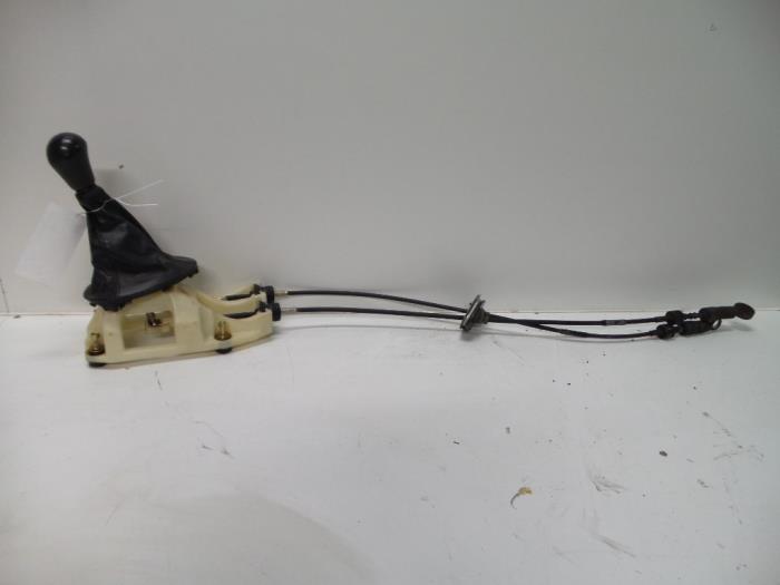 Gear stick from a Kia Picanto (BA) 1.0 12V 2005