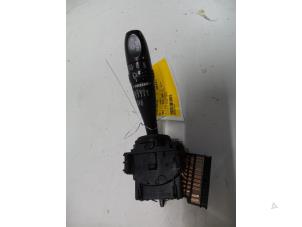 Usados Interruptor de limpiaparabrisas Kia Picanto (BA) 1.0 12V Precio de solicitud ofrecido por Autodemontage Joko B.V.