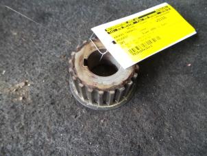 Used Crankshaft sprocket Peugeot 307 SW (3H) 2.0 HDi 110 FAP Price on request offered by Autodemontage Joko B.V.