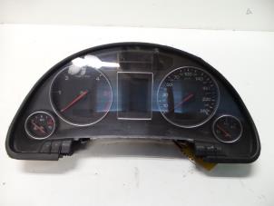 Used Instrument panel Audi A4 Avant (B6) 1.9 TDI PDE 130 Price on request offered by Autodemontage Joko B.V.