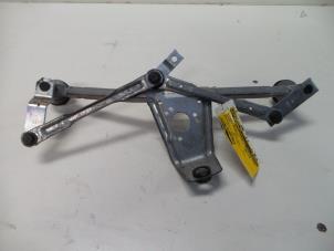 Used Wiper mechanism Peugeot 206+ (2L/M) 1.1 XR,XS Price on request offered by Autodemontage Joko B.V.