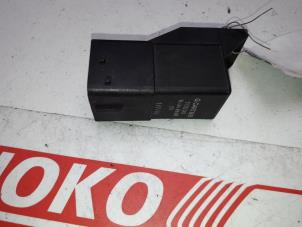 Used Glow plug relay Peugeot 206 (2A/C/H/J/S) 1.4 HDi Price on request offered by Autodemontage Joko B.V.