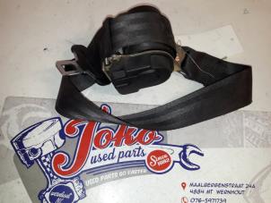Used Rear seatbelt, left Citroen Xsara Picasso (CH) 1.8 16V Price on request offered by Autodemontage Joko B.V.