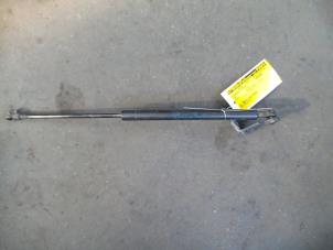 Used Bonnet gas strut, left Ford Galaxy (WGR) 1.9 TDI Price on request offered by Autodemontage Joko B.V.
