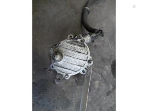 Used Vacuum pump (diesel) Volvo S80 (TR/TS) 2.4 D5 20V Price on request offered by Autodemontage Joko B.V.