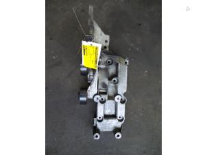 Used Air conditioning bracket Volvo S80 (TR/TS) 2.4 D5 20V Price on request offered by Autodemontage Joko B.V.