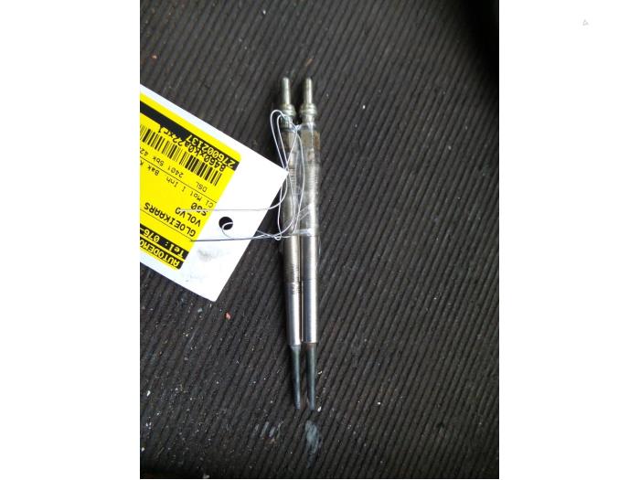Begagnade Glödstift Volvo S80 (TR/TS) 2.4 D5 20V Pris på förfrågan erbjuds av Autodemontage Joko B.V.