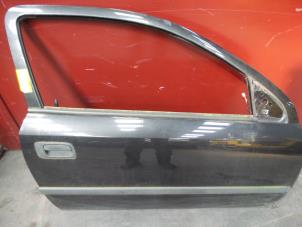 Gebrauchte Tür 2-türig rechts Opel Astra G (F08/48) 1.6 16V Preis auf Anfrage angeboten von Autodemontage Joko B.V.