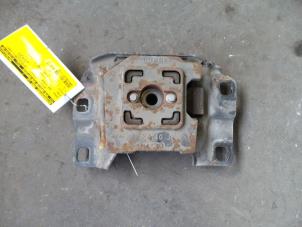 Used Gearbox mount Ford Focus 2 1.8 TDCi 16V Price on request offered by Autodemontage Joko B.V.