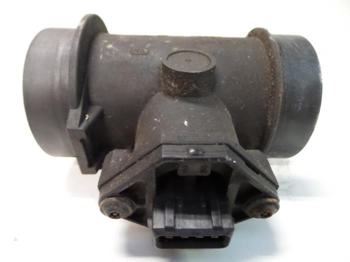 Gebrauchte Luftmassenmesser Saab 900 II 2.0 i,Si 16V Preis auf Anfrage angeboten von Autodemontage Joko B.V.