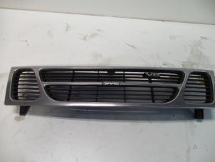 Used Grille Saab 900 II 2.0 i,Si 16V Price on request offered by Autodemontage Joko B.V.
