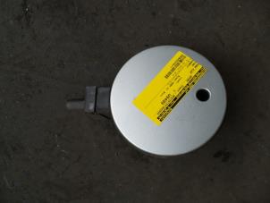 Used Tank cap cover Ford Tourneo Connect I 1.8 TDCi 90 Price on request offered by Autodemontage Joko B.V.