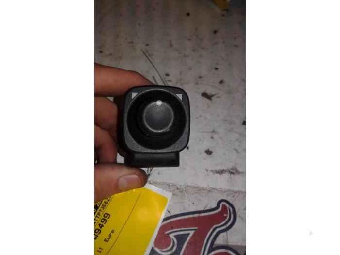Mirror switch from a Ford Tourneo Connect I 1.8 TDCi 90 2004