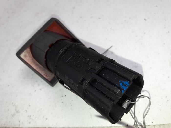 Panic lighting switch from a Ford Tourneo Connect I 1.8 TDCi 90 2004