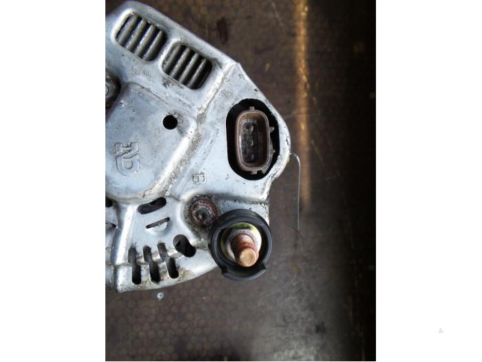 Dynamo from a Hyundai Getz 1.5 CRDi 12V 2004
