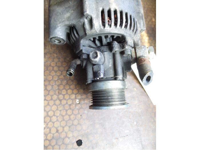 Dynamo from a Hyundai Getz 1.5 CRDi 12V 2004