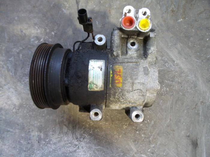 Usagé Compresseur de clim Hyundai Getz 1.5 CRDi 12V Prix sur demande proposé par Autodemontage Joko B.V.