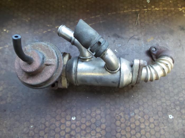 Gebrauchte AGR Kühler Hyundai Getz 1.5 CRDi 12V Preis auf Anfrage angeboten von Autodemontage Joko B.V.