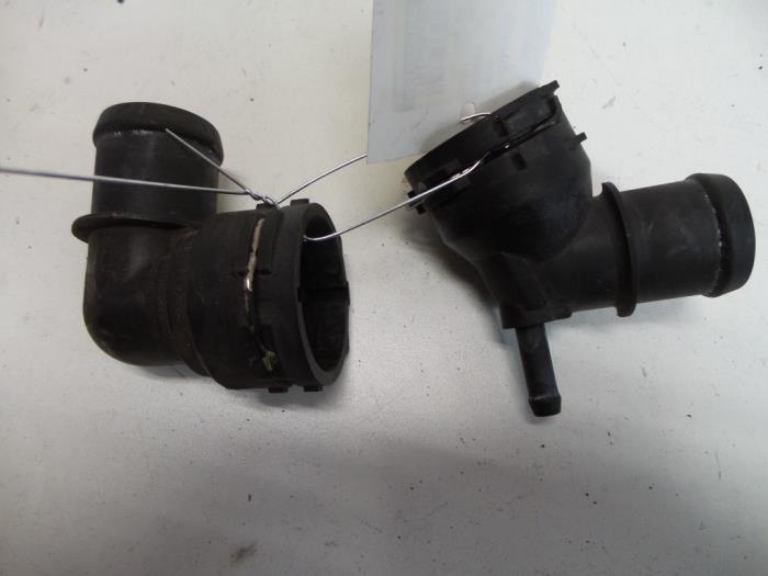 Usagé Radiateur Volkswagen Passat (3C2) 2.0 TDI 16V 140 Prix sur demande proposé par Autodemontage Joko B.V.