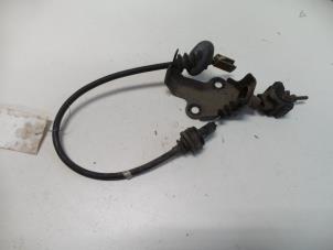 Used Clutch cable Kia Rio (DC22/24) 1.5 16V Price on request offered by Autodemontage Joko B.V.