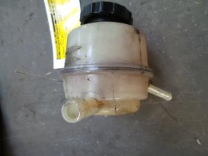 Used Power steering fluid reservoir Kia Rio (DC22/24) 1.5 16V Price on request offered by Autodemontage Joko B.V.