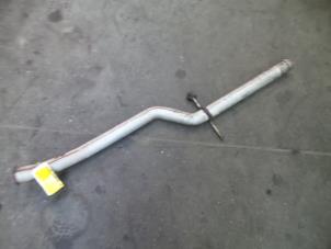 Used Exhaust middle silencer Citroen C5 I Break (DE) 2.0 16V Price on request offered by Autodemontage Joko B.V.