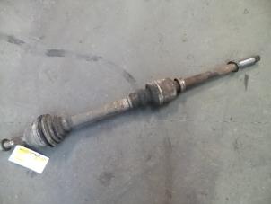 Used Front drive shaft, right Citroen C5 I Break (DE) 2.0 16V Price on request offered by Autodemontage Joko B.V.