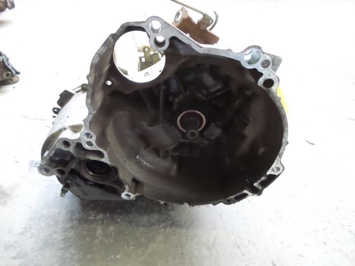 Gebrauchte Getriebe Daihatsu Cuore (L251/271/276) 1.0 12V Preis auf Anfrage angeboten von Autodemontage Joko B.V.