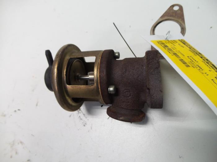 Gebrauchte AGR Ventil Fiat Ducato (230/231/232/234) 1.9 D Preis auf Anfrage angeboten von Autodemontage Joko B.V.