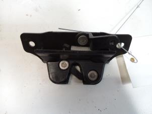 Used Boot lid lock mechanism Peugeot 206 (2A/C/H/J/S) 1.4 XR,XS,XT,Gentry Price on request offered by Autodemontage Joko B.V.