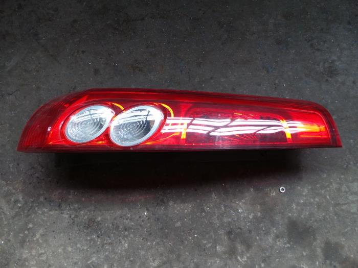 Taillight, left from a Ford Fiesta 5 (JD/JH) 1.3 2006