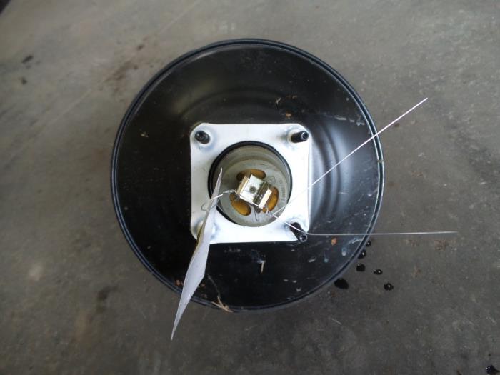 Usagé Servo frein Ford Fiesta 5 (JD/JH) 1.3 Prix sur demande proposé par Autodemontage Joko B.V.