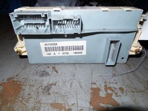 Usados Caja de fusibles Fiat Stilo (192A/B) 1.6 16V Precio de solicitud ofrecido por Autodemontage Joko B.V.
