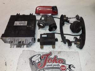 Used Set of cylinder locks (complete) Volkswagen Caddy II (9K9A) 1.9 D Price on request offered by Autodemontage Joko B.V.