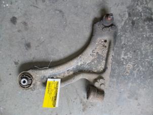 Used Front lower wishbone, left Opel Corsa C (F08/68) 1.3 CDTi 16V Price on request offered by Autodemontage Joko B.V.