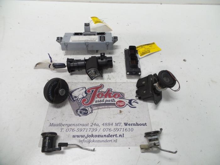 ECU CALCULATEUR MOTEUR A Decoder Fiat Grande Punto Mjd 6F3.G1/Hw04P