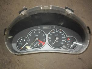Used Instrument panel Peugeot 206 (2A/C/H/J/S) 1.4 XR,XS,XT,Gentry Price on request offered by Autodemontage Joko B.V.